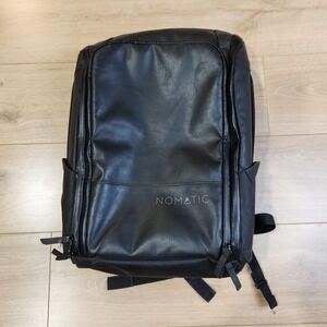 Nomatic Black Travel Laptop Backpack Bag Water Resistant PVC Mens Daypack